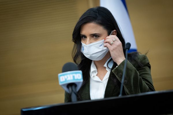 איילת שקד על דברי בנט: "אני מעריכה שזו טעות"