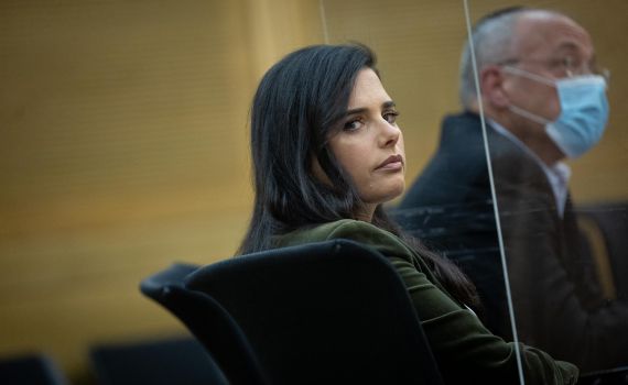 הכתב השכול: "המחאה צריכה להישאר בחוץ"