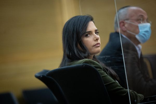 הכתב השכול: "המחאה צריכה להישאר בחוץ"