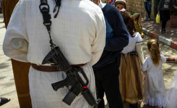 צפו: קצר על הפרשה | כאן יש מלחמות, אין השמדה