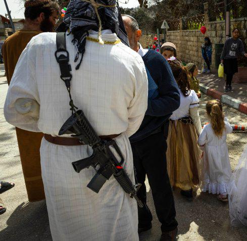 צפו: קצר על הפרשה | כאן יש מלחמות, אין השמדה