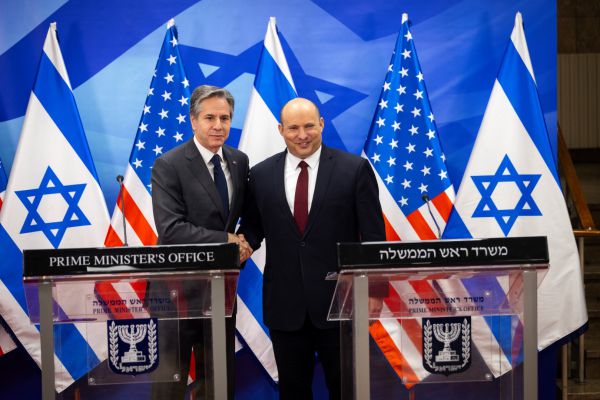 בלנקין הזהיר מפני "אלימות המתנחלים"; בנט שתק