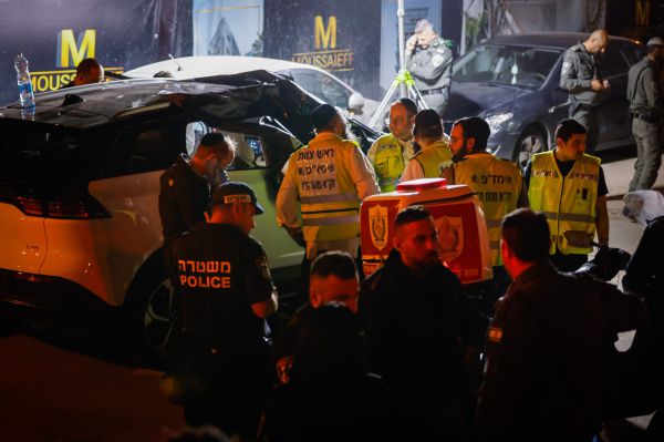 שרת החינוך השעתה מורה שהביעה תמיכה במחבל