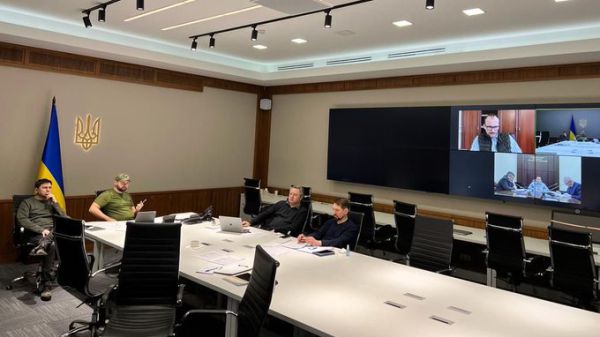 על רקע ההפצצות הכבדות: השיחות התחדשו