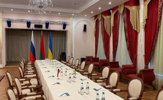 על אף ההסלמה: התקדמות במו"מ באוקראינה?