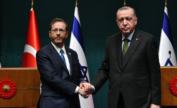 הרצוג לארדואן: "מתחילים במסע של בניית אמון"