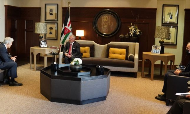  בפעם השנייה: שר החוץ לפיד ביקר אצל מלך ירדן