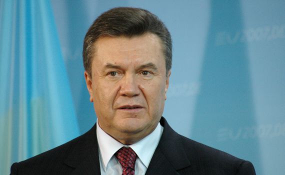 נשיא אוקראינה לשעבר בעד פוטין: "עצרו את הלחימה"