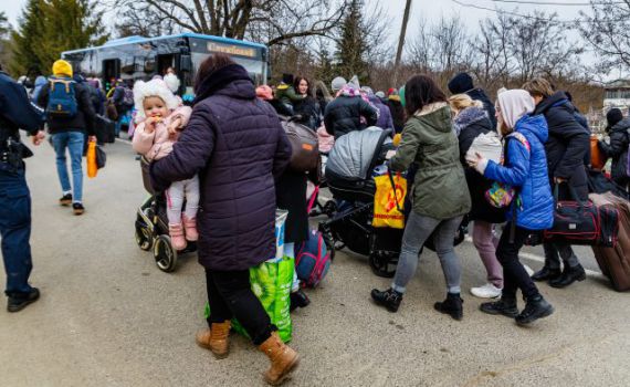 מרגש: המשפחה שפתחה את ביתה לפליטים מאוקראינה