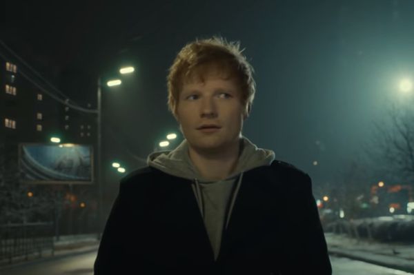 צפו: אד שירן צילם קליפ באוקראינה רגע לפני הפלישה