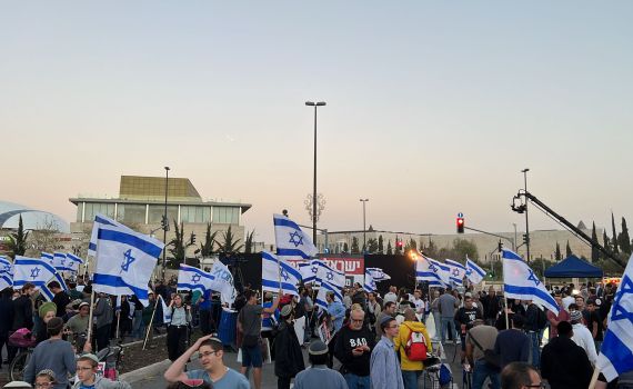 אחרי יממה דרמטית: החלה הפגנת הימין בירושלים