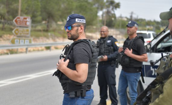 גל טרור: כוחות משטרה פועלים בביתר וגוש עציון