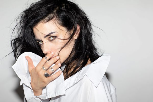 יום הולדת שמח: 10 דברים שלא ידעתם על הזמרת האגדית נינט טייב