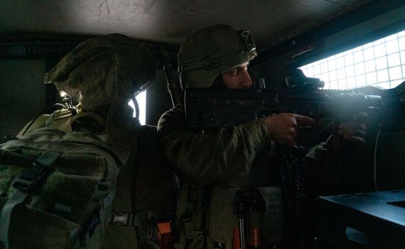 4 מבוקשים נעצרו ברחבי יהודה ושומרון; M-4 הוחרם