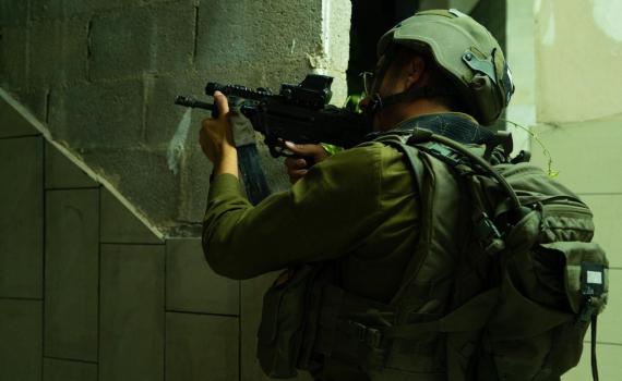 שובר גלים: הפצצות בעזה – מעצר מבוקשים ביו"ש