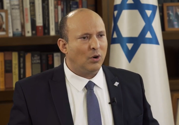 בנט פונה לציבור בערוצי הטלוויזיה: את מי הוא שכח?