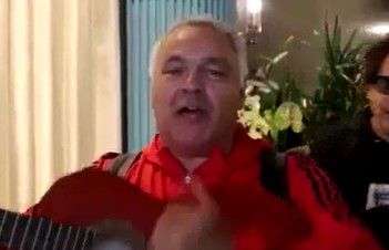 הג'יפסי קינג בגרסה מיוחדת לשיר 'חג גדיא'