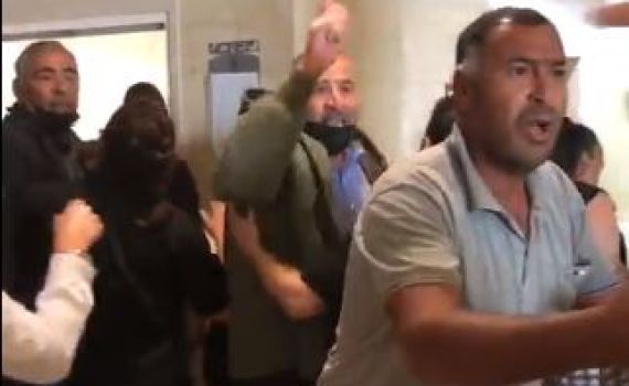 אביו של מחבל לאב השכול: "אני יודע איפה אתה גר"|צפו: