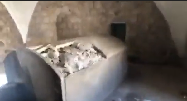 שוב: פורעים ערבים משחיתים את קבר יוסף