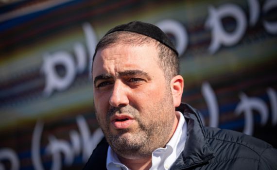 הח"כ מש"ס: מגנה את כל מי שעולה להר הבית