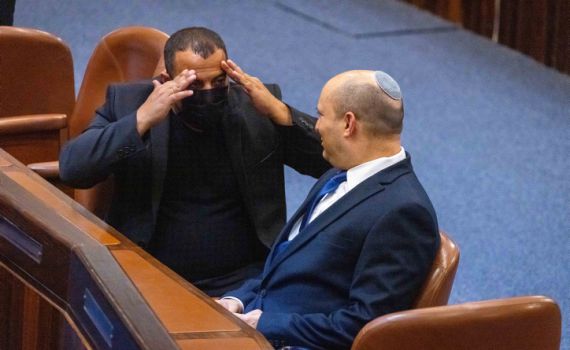 קארה: מי מבטיח שלא תקום ממשלה עם המשותפת?