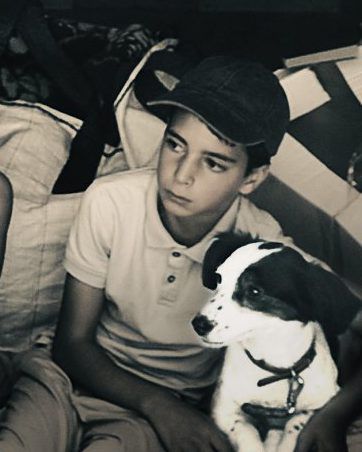 שר לכלב שלו: "בלילות כמה הייתי בוכה" | צפו