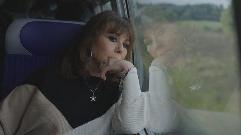 ירדנה ארזי בשיר חדש | מתוך סרטה ליום השואה