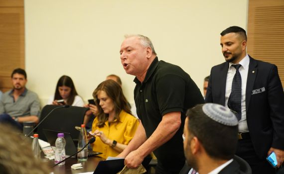 דודי אמסלם לא שולל ישיבה עם עבאס; אבל בתנאי אחד