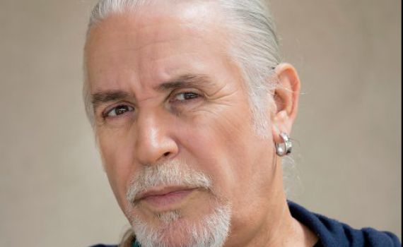 מעט רחמים כלפי מוזיקאי שמתמודד עם בעיה לא סימפטית