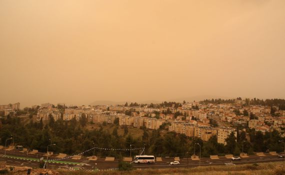 זיהום אוויר חריג ברחבי הארץ: מתי צפויה רגיעה?