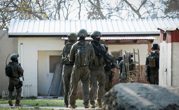 מצבו של קצין הימ"מ שנפצע קשה מוגדר יציב