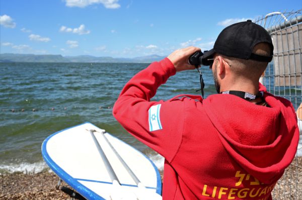 עונת הרחצה נפתחת: כך תישמרו על עצמכם בים