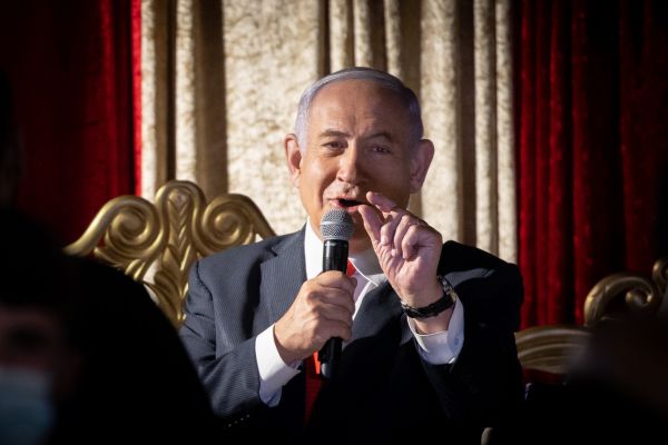 נתניהו במימונה: נחזיר את מדינת ישראל למסלול הנכון