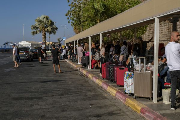 שני צעירים מסרו מידע סודי ממתקן ביטחוני לסוכן זר