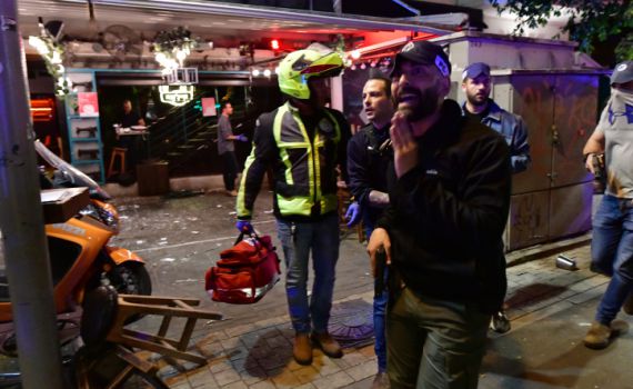 הפיגוע בתל אביב: שירות התחבורה הציבורית הופסק