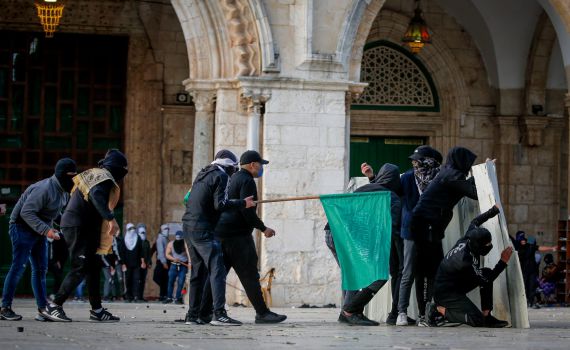 פרס לטרור: הר הבית נסגר ליהודים עד להודעה חדשה