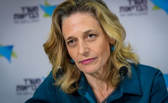 "אמא הייתה שם – תפסיקו להשוות הכל לנאצים"