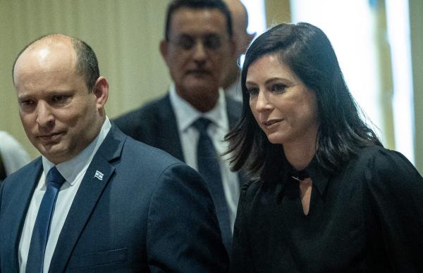 הוארך מעצרה של החשודה בשליחת מכתבי האיום לבנט