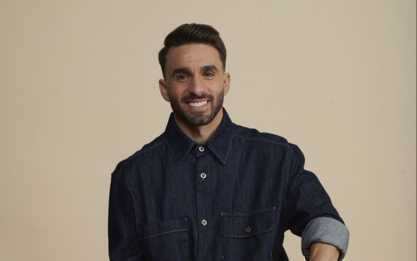 מושיקו מור בסינגל חדש: "לא קל"