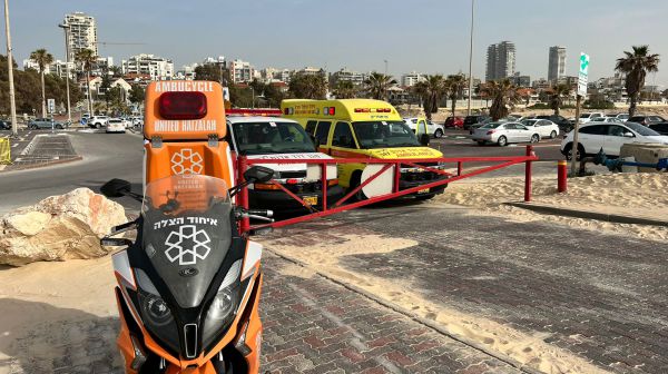 בן שנתיים נפל בעת שהורכב על אופניים חשמליים