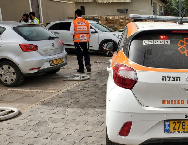 בעיצומו של גל החום: פעוט נשכח ברכב בגבעת שמואל