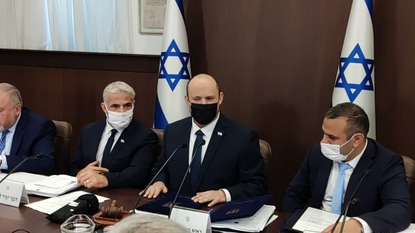 בנט על קבר יוסף: "ראיתי את התמונות והזדעזעתי"