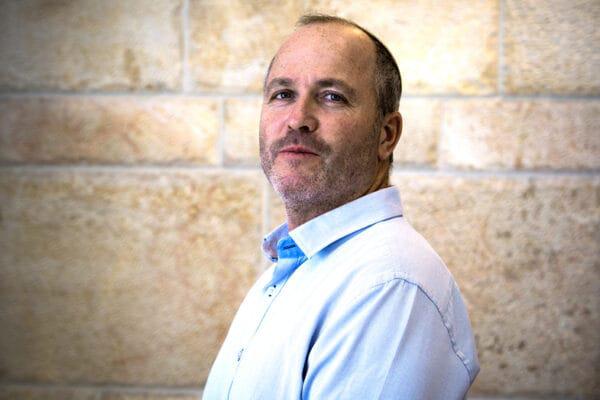 העיתונאי הסרוג: להפסיק להגיד "השבעה באוקטובר"