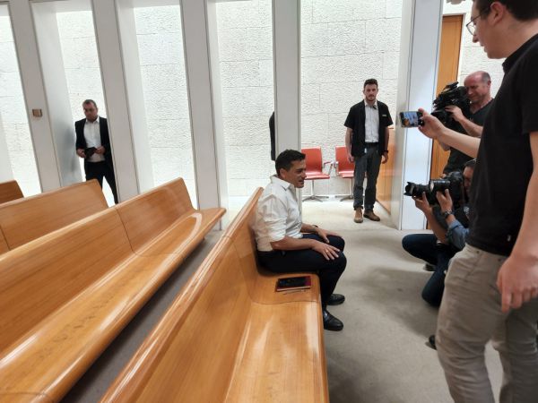 שיקלי משך את עתירתו לבג"ץ נגד הכרזתו כפורש