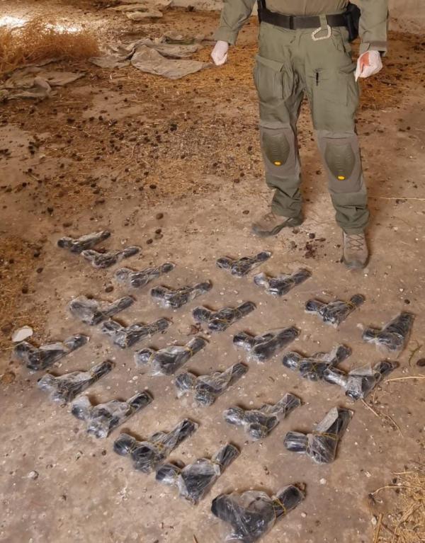 סוכלה הברחת עשרות כלי נשק מירדן