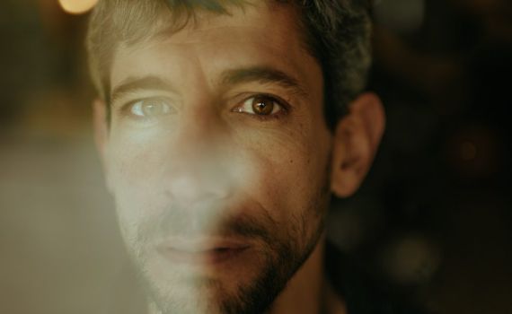 אביגדור גביש משתף: "מספרים על מי שכבר לא איתנו"