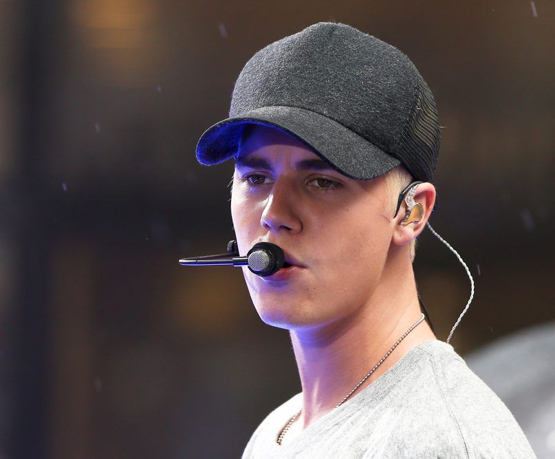 לא רק גל גדות: ג'סטין ביבר מרגש לרגל יום השואה