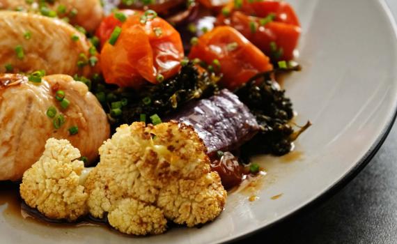 מושלם: הודו עם ירקות ברוטב טריאקי