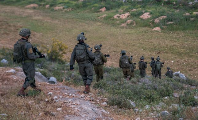  לוחם חשוד בגניבת רכוש במהלך מעצר באזור חברון