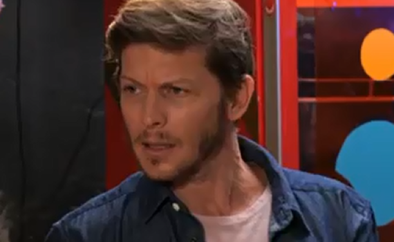 צפו: עופר שכטר וטום אביב בתוכנית חדשה | "ארוחת שחיתות"